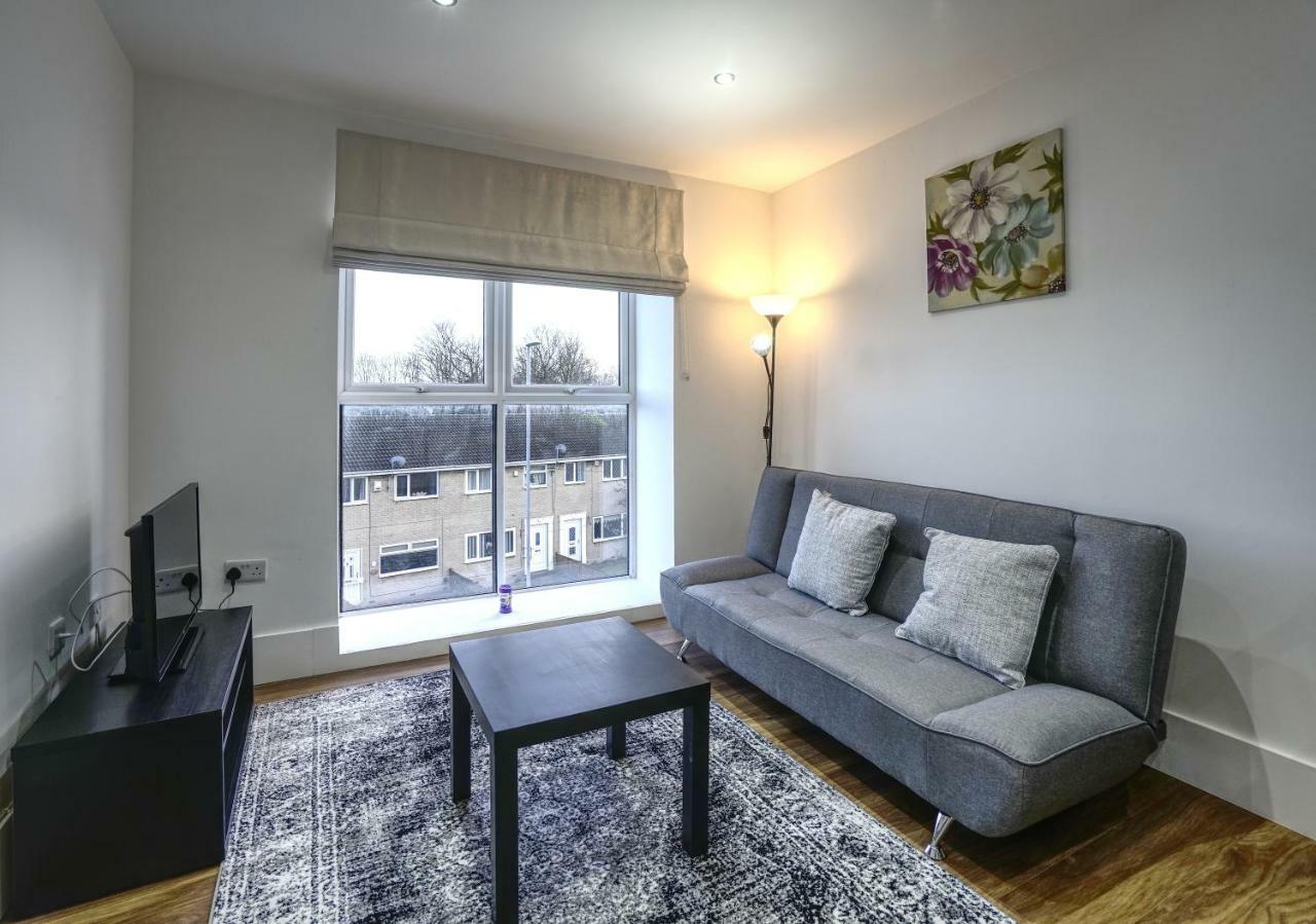 Alfa Apartments, Quarry Court, High Street, Morley Leeds  Ngoại thất bức ảnh