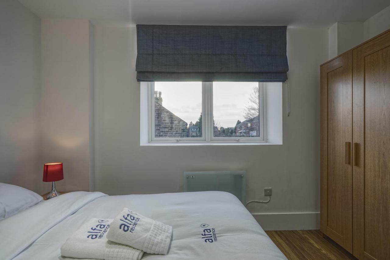 Alfa Apartments, Quarry Court, High Street, Morley Leeds  Ngoại thất bức ảnh
